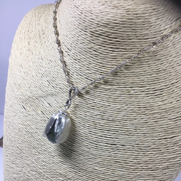 Sterling Silver Tulip Pendant Prehnite Gemstone - Picture 2 of 8